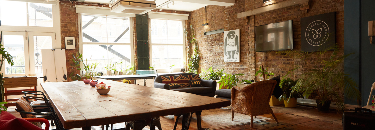 Positive Luxury office